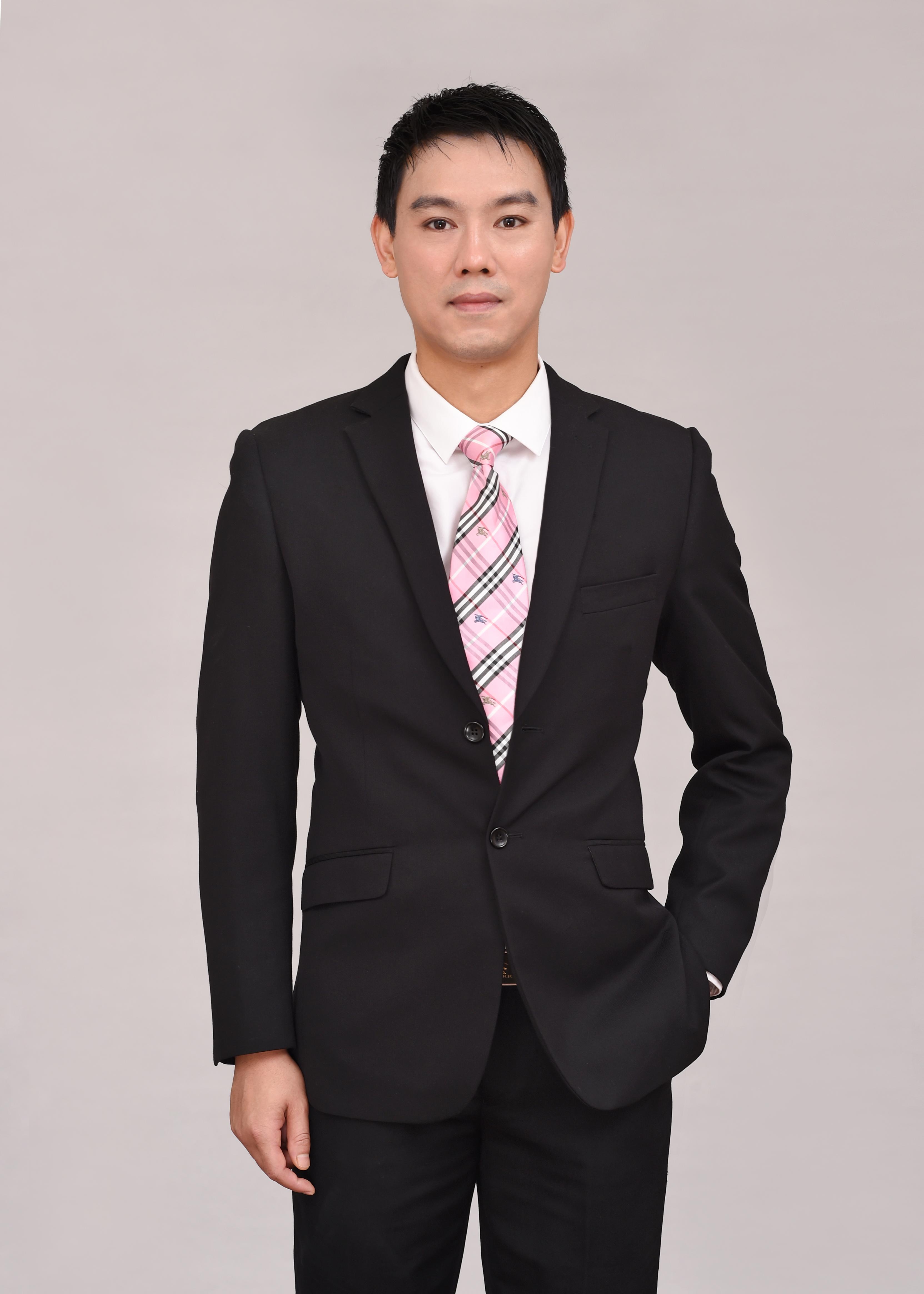 顾行舟 灯光与音效负责人